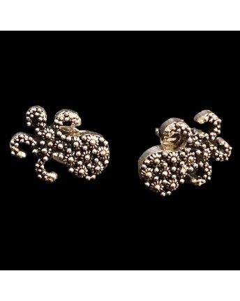 Pendientes sardos